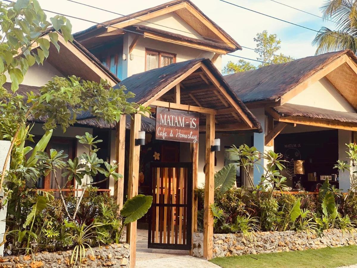 Matam-Is Cafe & Homestay General Luna  Exterior photo